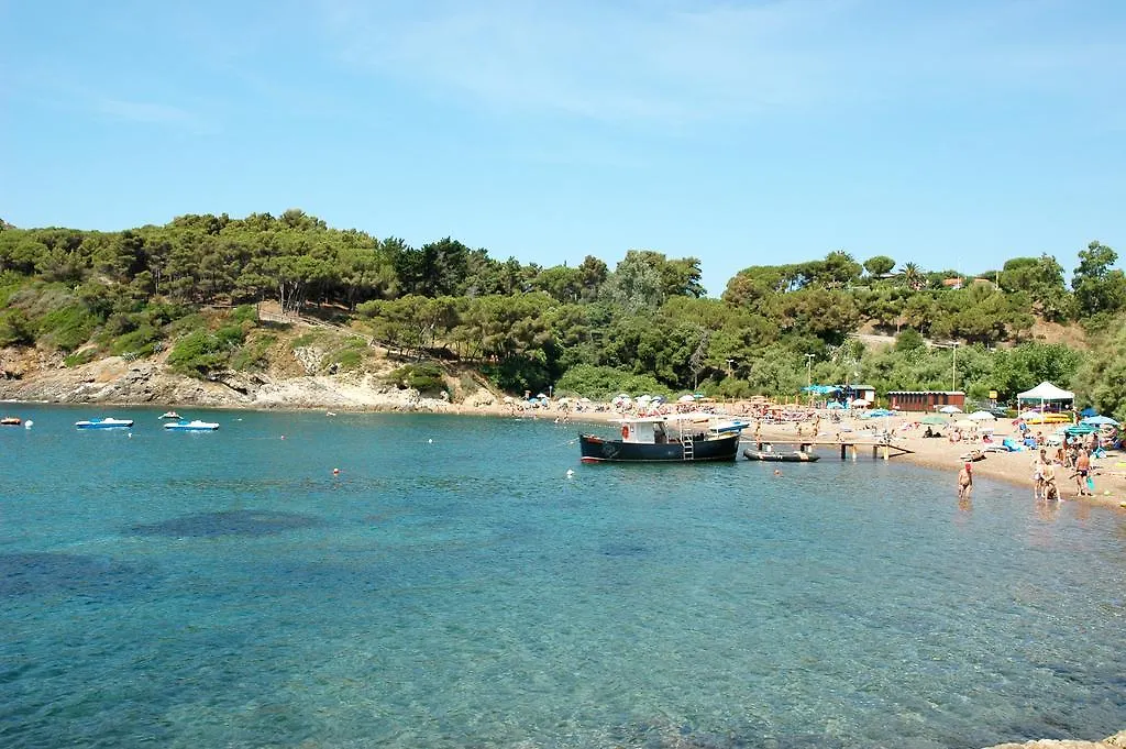 Baia Fiorita Appartement Porto Azzurro