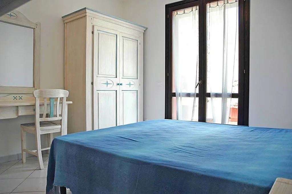 Baia Fiorita Appartement Porto Azzurro 0*,